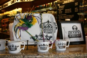 Raos Mardi Gras Serving
