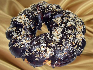 zulu king cake raos bakery - southeast texas mardi gras