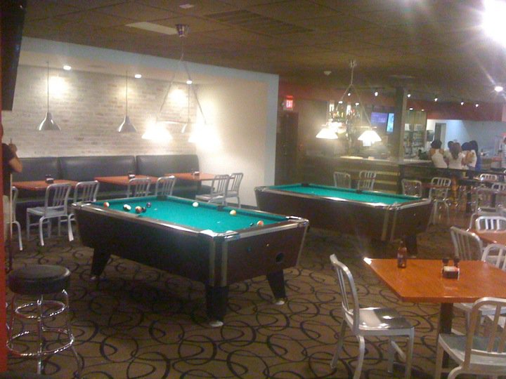 Kampus Korner Lamar Beaumont Pool Hall