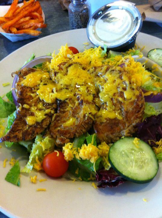 Novrozsky's Grilled Chicken Salad