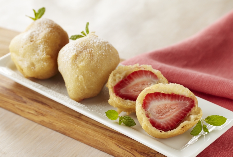 South Texas State Fair Food Vendor fried strawberry