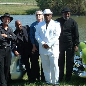 Scotty and the Soul Tones at Suga's Beaumont