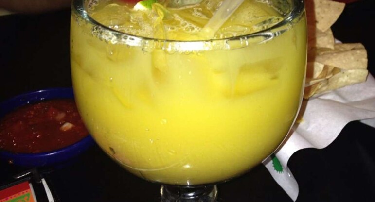 lunch Cafe Del Rio, happy hour Lufkin, Tex Mex Beaumont, margaritas East Texas,