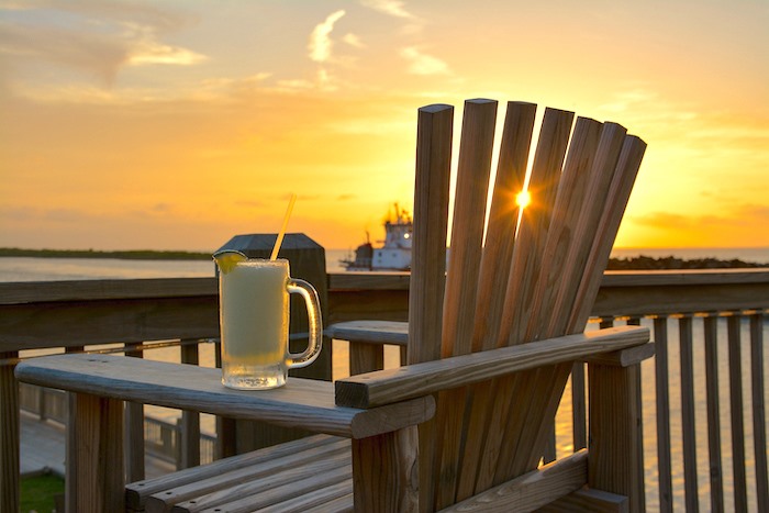 happy hour Bolivar peninsula, boat ramp Crystal Beach, Southeast Texas beach guide, steaks Crystal Beach TX,.