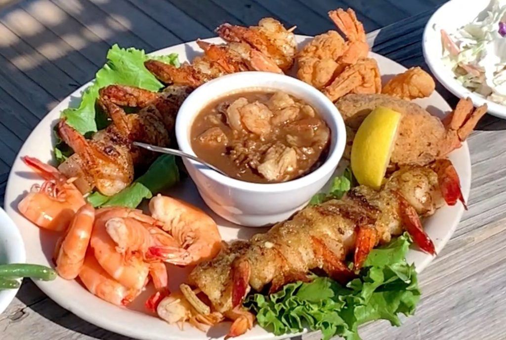 restaurant Crystal Beach, happy hour Crystal Beach, live music Bolivar Peninsula, Texas beach concerts, SETX entertainment guide, seafood Crystal Beach,