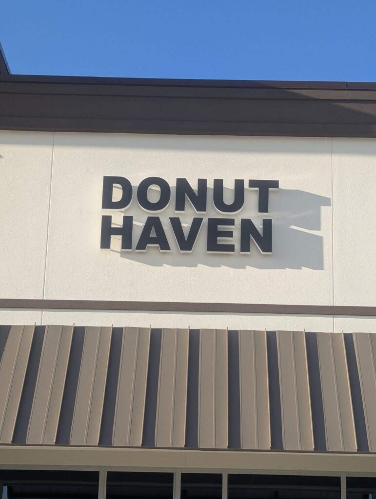 jewelry store sign Southeast Texas, Lufkin sign professionals, East Texas digital signs, LED sign company Port Arthur,